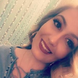 Meet your Posher, Jade